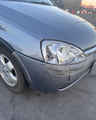 Opel Corsa cena 2500 przebieg: 151122, rok produkcji 2003 z Kłodawa małe 172
